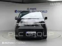 2025 Hyundai Staria