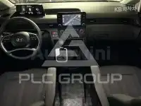 2025 Hyundai Staria