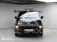 2025 Hyundai Staria