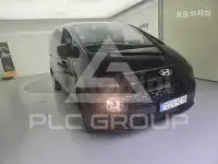 2025 Hyundai Staria