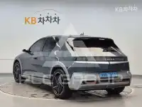 2025 Hyundai Ioniq