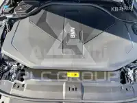 2026 BMW I5