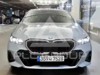 2026 BMW 523