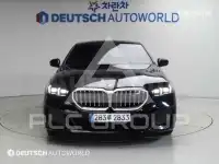 2026 BMW 523