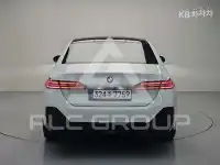 2026 BMW 523