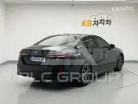 2026 BMW 523