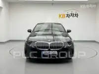 2026 BMW 523