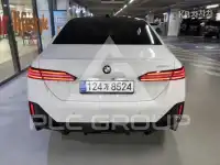 2026 BMW 523