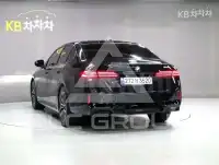 2026 BMW 523