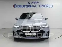 2026 BMW 523