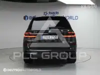 2026 BMW X7