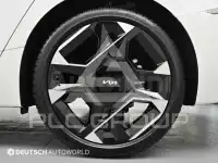 2026 KIA K8