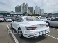 2026 Genesis G80
