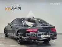 2026 Genesis G80