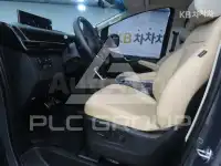 2026 Hyundai Staria