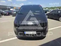 2026 Hyundai Staria