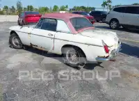 1967 MG  photo