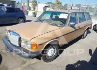 1979 Mercedes Benz E 300 photo