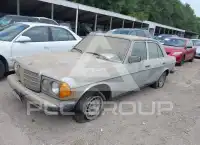 1981 Mercedes Benz E 300 фото
