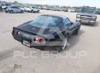 1982 Chevrolet Corvette фото