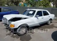 1982 Mercedes Benz E 300 photo