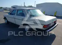 1982 Mercedes Benz 240 фото