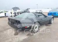 1984 Chevrolet Corvette фото