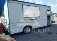 1985 Chevrolet P30 фото
