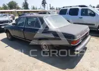 1985 Mercedes Benz E 300 photo