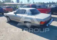 1985 Mercedes Benz 380 photo