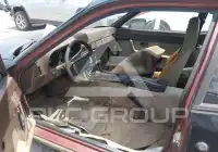 1985 Porsche 944 photo