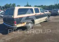 1986 Chevrolet Suburan photo