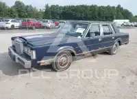 1986 Lincoln Town фото