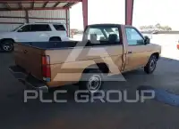 1990 Nissan D21 photo