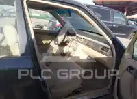 1990 Mercedes Benz E 300 photo