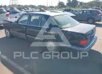 1990 Mercedes Benz 560 фото