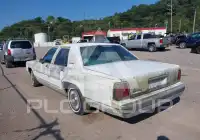 1990 Ford CROWN фото