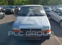 1991 Dodge Grand Caravan photo