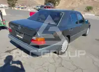 1991 Mercedes Benz E 300 фото