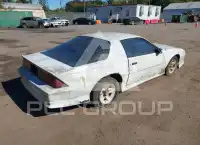 1992 Chevrolet Camaro фото