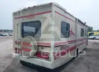 1992 Chevrolet P30 photo