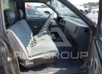 1993 Nissan TRUCK фото