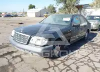 1993 Mercedes Benz E 300 photo