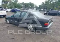 1993 Mercedes Benz 400 фото