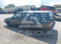 1993 Volvo 940 photo