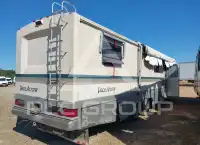 1994 Chevrolet P30 фото