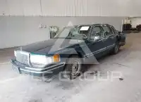 1994 Lincoln Town фото