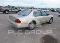 1995 Nissan MAXIMA photo