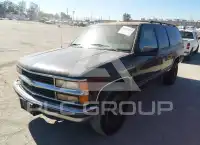 1995 Chevrolet Suburan фото