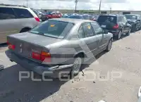 1995 BMW 525 photo